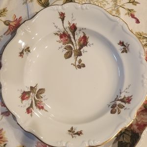 Rosenthal Moss Rose Rimmed Soup Bowls Set Of 4